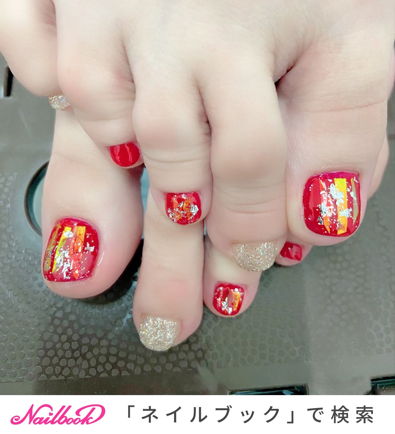 シルバー 銀 赤のネイルデザイン ネイルブック