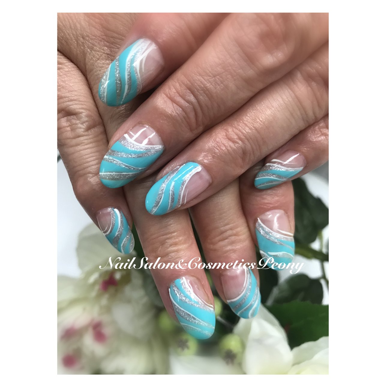 ハンド ミディアム 水色 シルバー ジェルネイル Peonyのネイルデザイン No ネイルブック