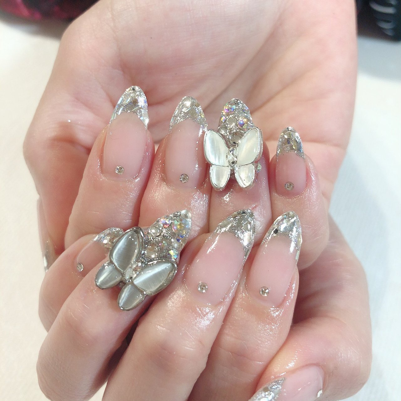 ネイル ネイルチップオーダー ガラスフレンチ 埋め尽くし ちゅるん 韓国 蝶々 🩷✨️🎀🦋💖 #ジェルネイルネイル #ネイルチップ #ネイルデザイン