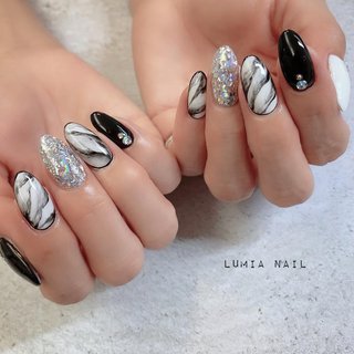 マーブル ロング ブラックのネイルデザイン ネイルブック