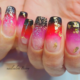 夏 レッド スカルプチュアのネイルデザイン ネイルブック