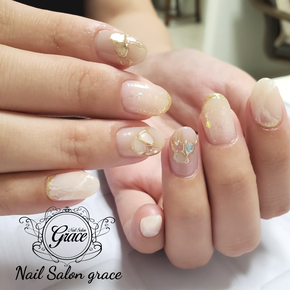 夏 オフィス ハンド シンプル ラメ 高松市 Grace グレイス のネイルデザイン No ネイルブック