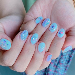 ユニコーンカラーのネイルデザイン ネイルブック