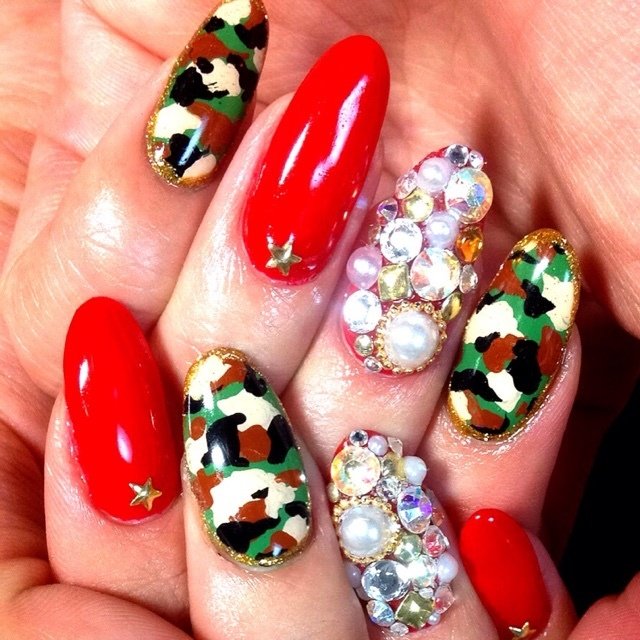 秋 ハンド レッド ジェル セルフネイル Nail Saltのネイルデザイン No 6642 ネイルブック