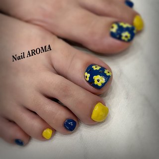 22年 新着順 春 マリメッコのネイルデザイン ネイルブック