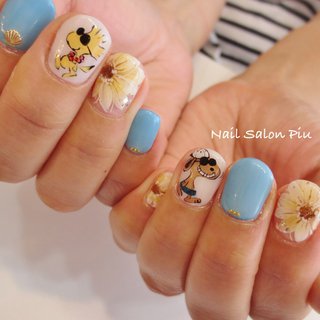 ショート スヌーピーのネイルデザイン ネイルブック