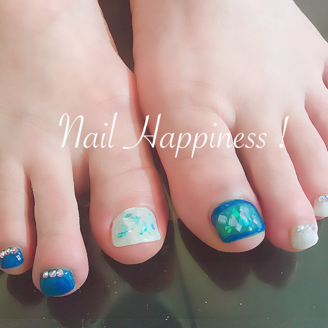 夏 オールシーズン 海 リゾート フット Nail Happiness ネイルハピネス ささきまきのネイルデザイン No ネイルブック