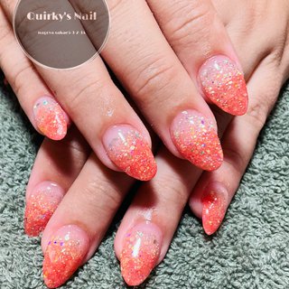 22年 新着順 オレンジラメグラデーションのネイルデザイン ネイルブック