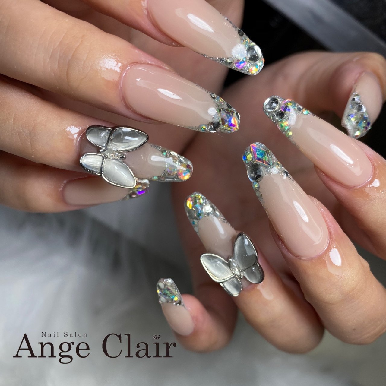 夏 オールシーズン 海 リゾート ハンド Nailsalon Angeclair 伊藤亜美花のネイルデザイン No ネイルブック