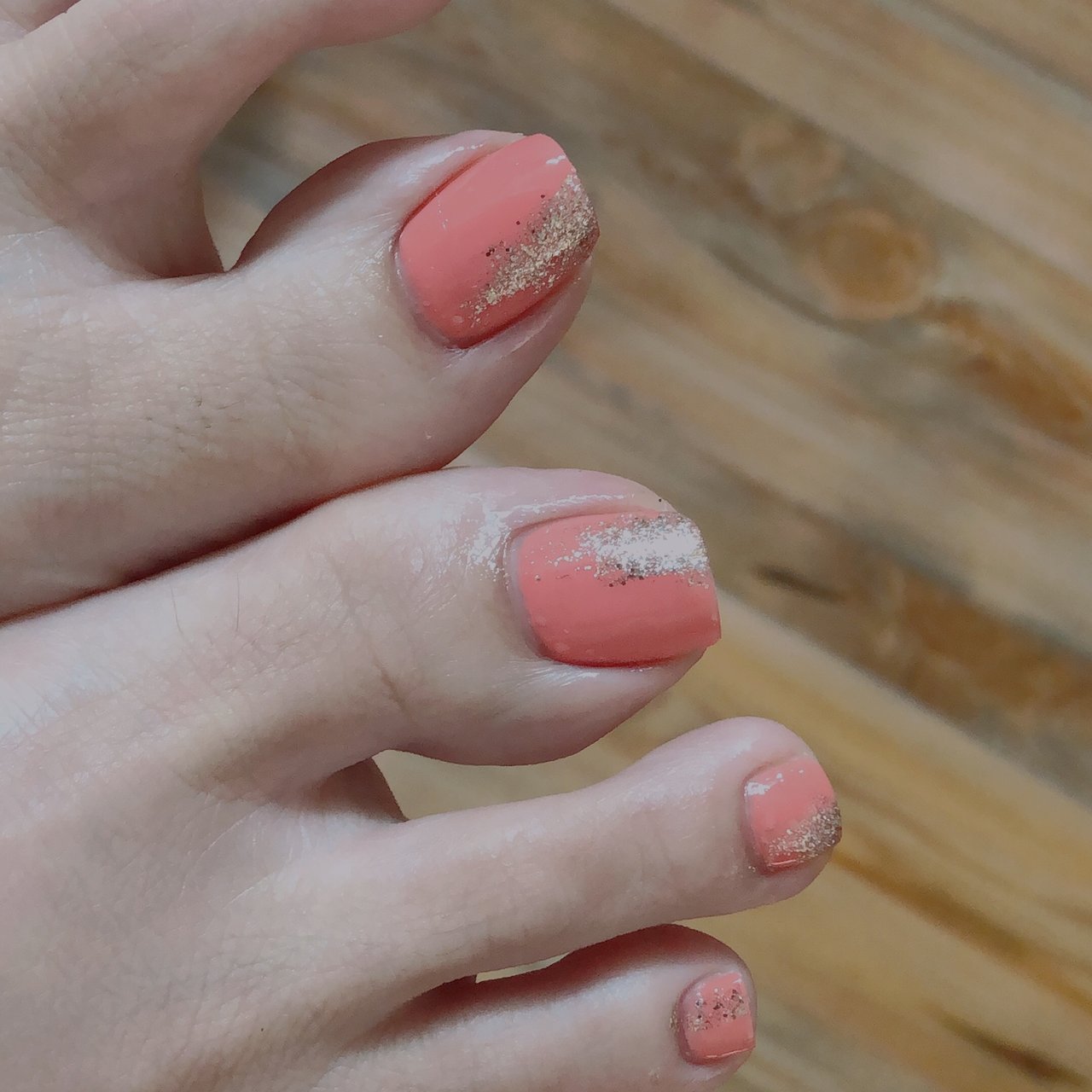 オールシーズン フット ピンク ゴールド マニキュア Nail Charmantのネイルデザイン No ネイルブック