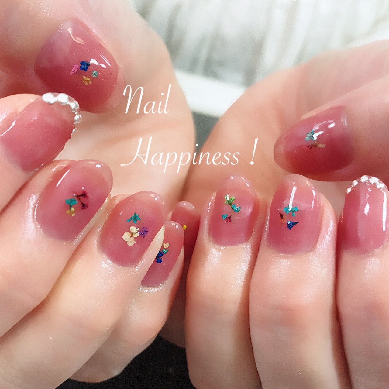 オールシーズン シースルー 押し花 ピンク ジェルネイル Nail Happiness ネイルハピネス ささきまきのネイルデザイン No ネイルブック
