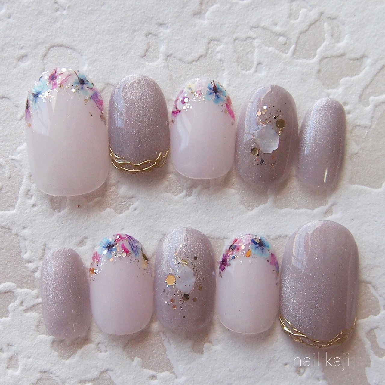 夏 秋 ハンド マグネット 押し花 Nail Kajiのネイルデザイン No ネイルブック