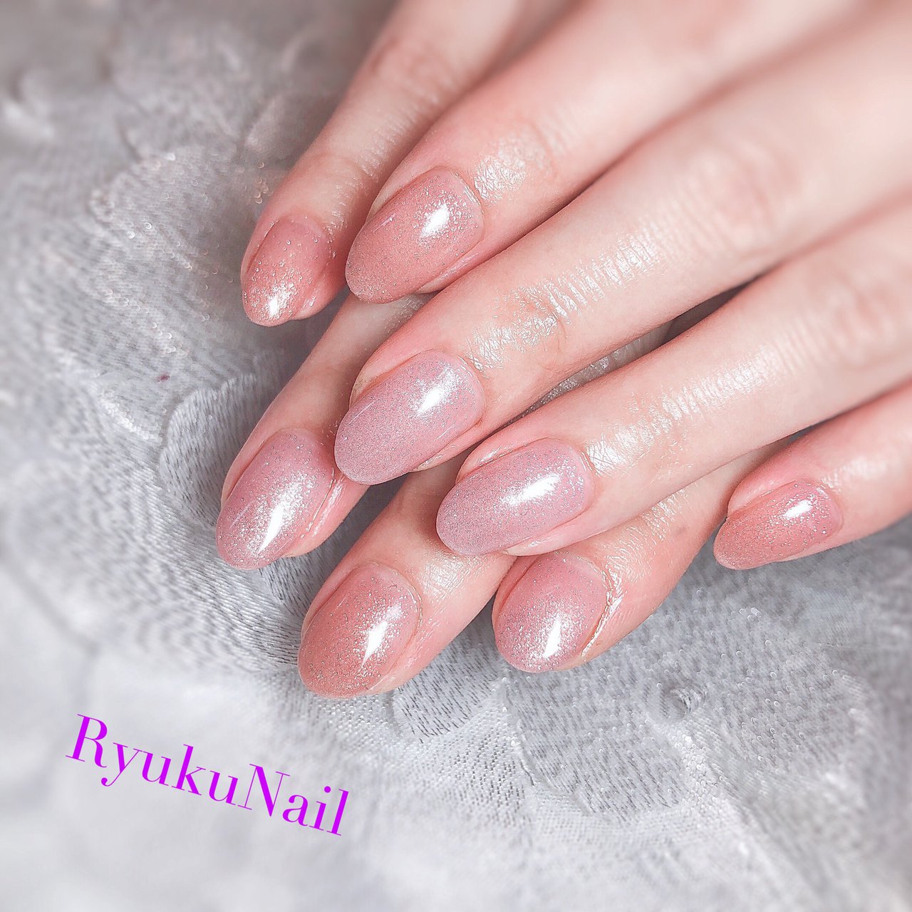 オールシーズン オフィス ハンド シンプル ラメ Ryukunailのネイルデザイン No ネイルブック