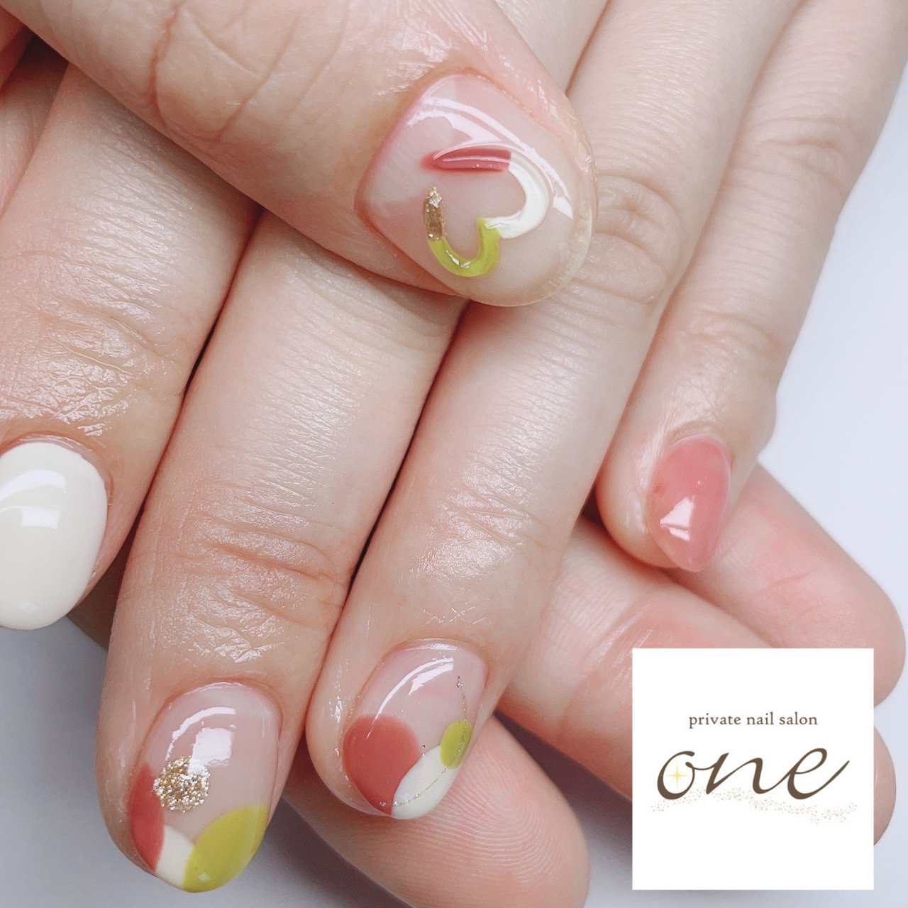 夏 秋 バレンタイン 変形フレンチ ハート Private Nail Salon Oneのネイルデザイン No ネイルブック
