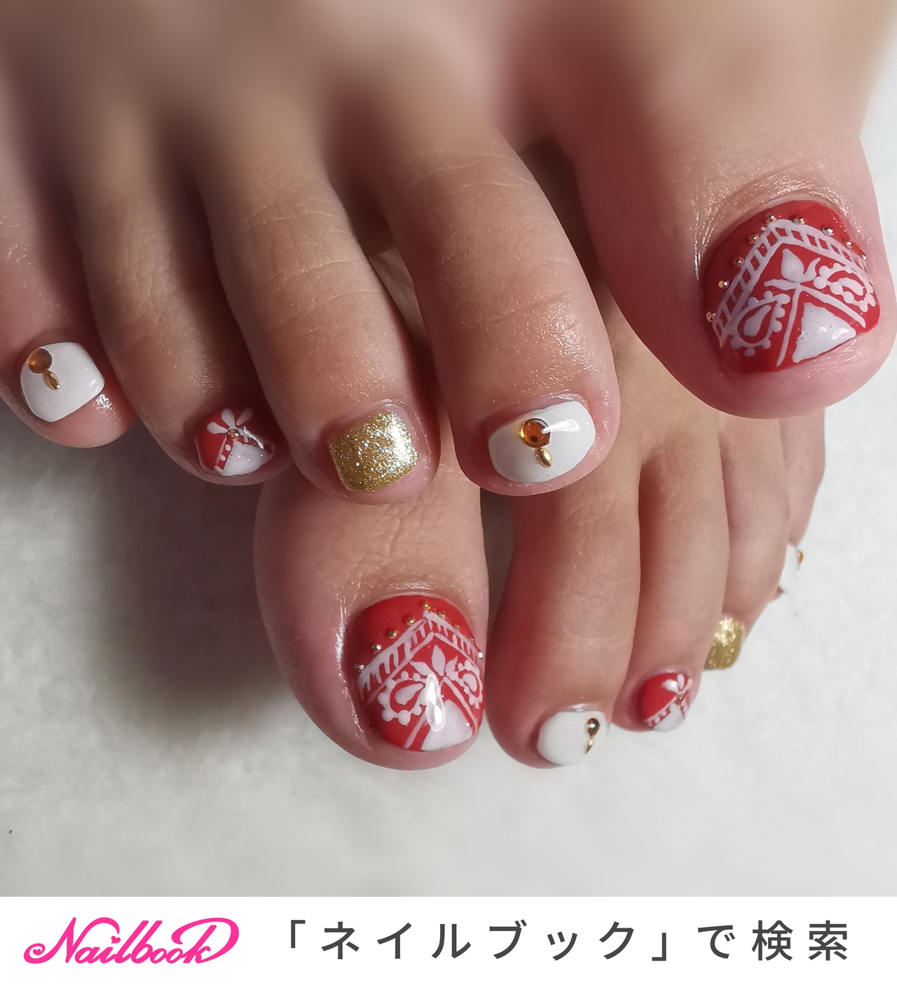 ボヘミアン ペディキュアのネイルデザイン ネイルブック