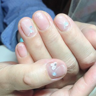 ヌーディーベージュのネイルデザイン ネイルブック