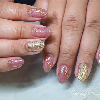 ピンクラメネイルのネイルデザイン ネイルブック