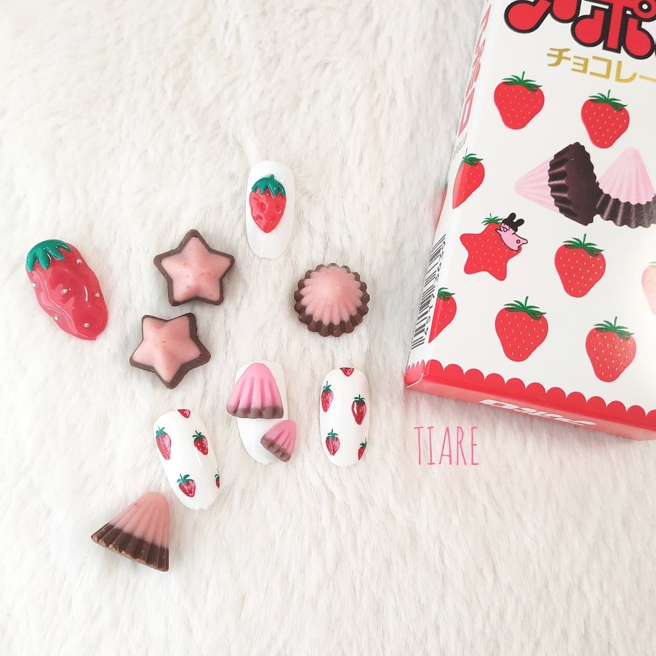 ハンド 痛ネイル キャラクター 3d Tiare Akkoのネイルデザイン No ネイルブック