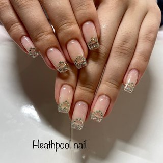 クリア ストーンのネイルデザイン ネイルブック