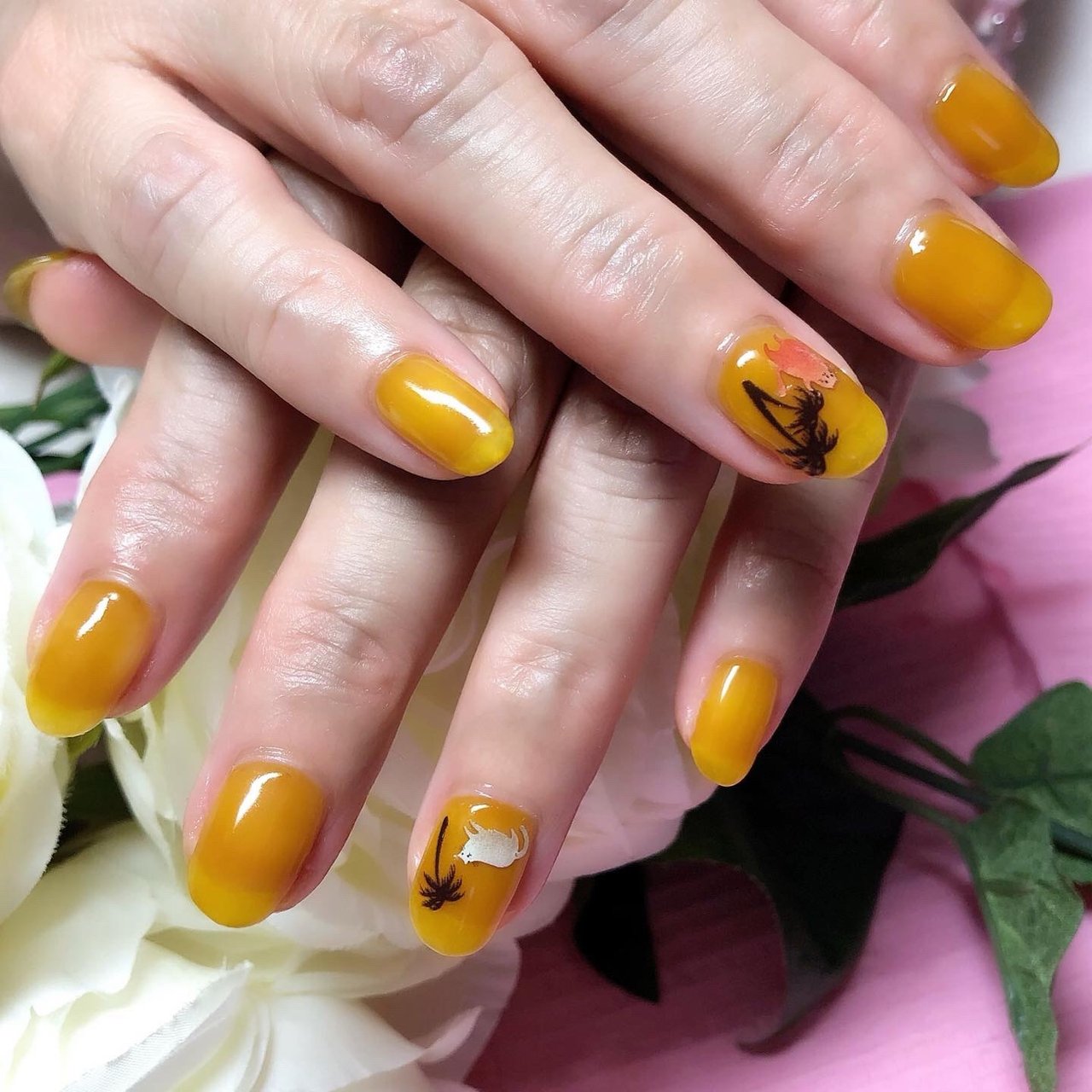 夏 ハンド シンプル ワンカラー シースルー Nail Room Souvenirのネイルデザイン No ネイルブック