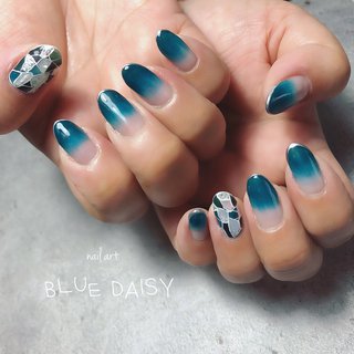 海 ステンドグラスのネイルデザイン ネイルブック