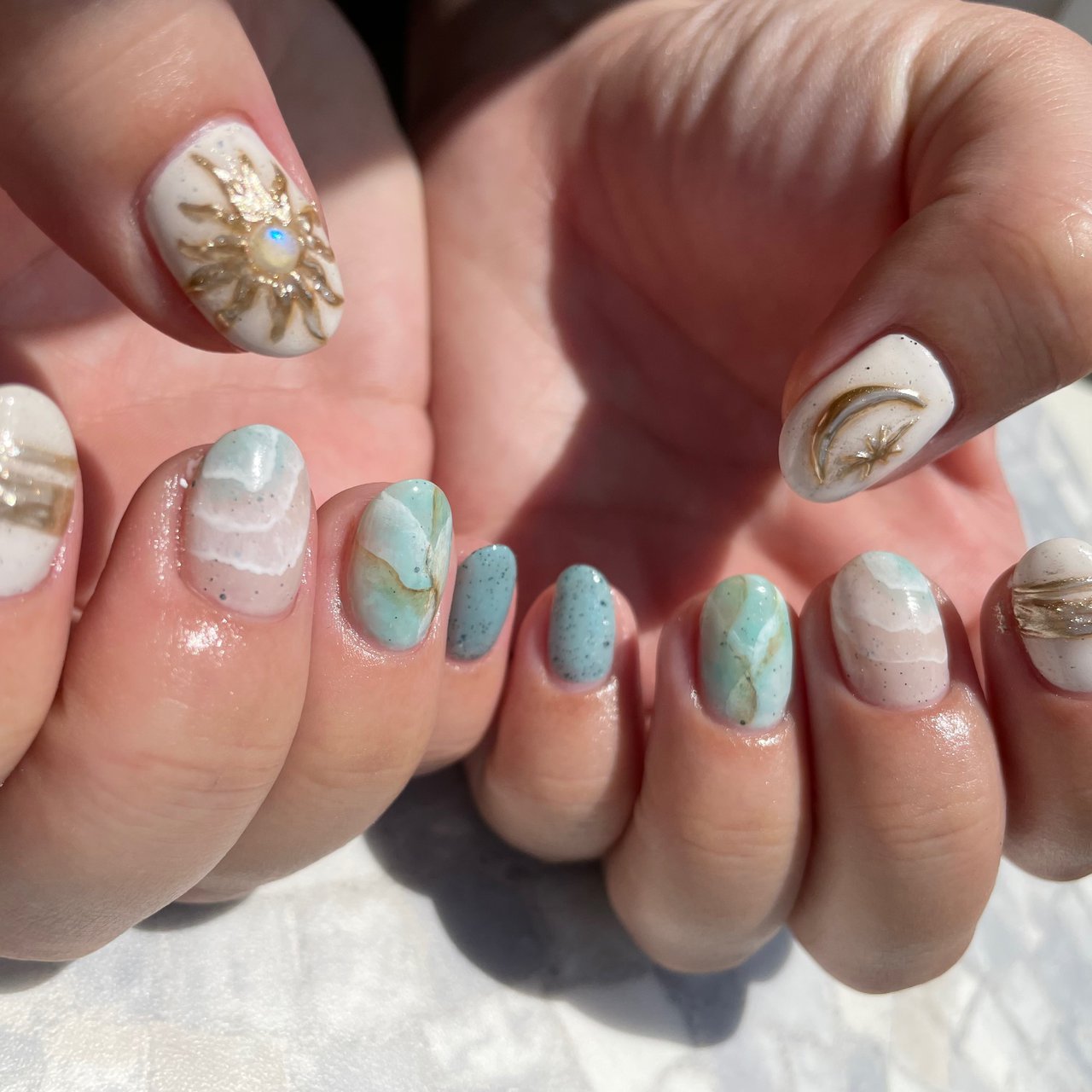 夏/ハンド/ホワイト/ターコイズ - miiizk__nailのネイルデザイン[No
