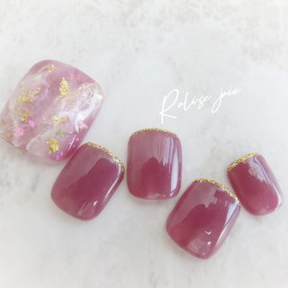 大理石 ピンク ゴールドのネイルデザイン ネイルブック
