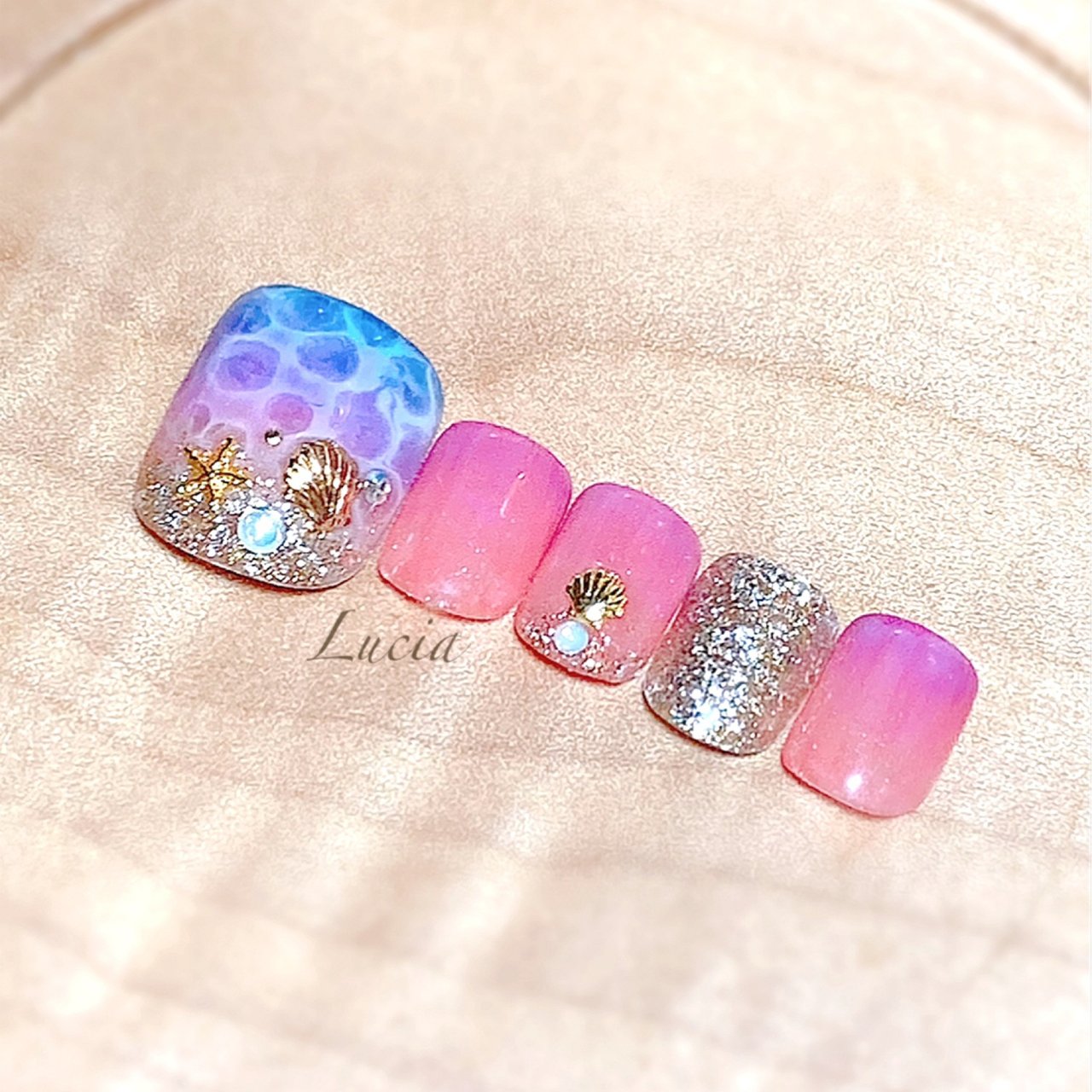 夏 旅行 海 女子会 フット 麻布十番 ルキアluciaのネイルデザイン No ネイルブック