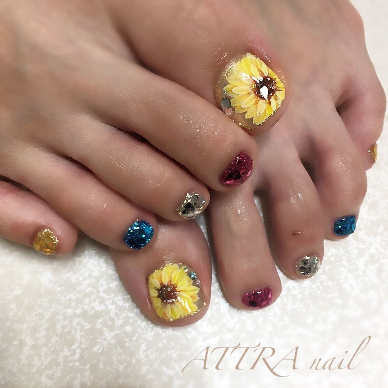 夏 海 フット ホログラム フラワー Naomiのネイルデザイン No ネイルブック