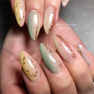 グラデーション ピンク グリーンのネイルデザイン ネイルブック