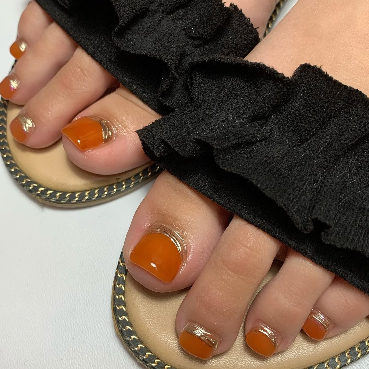 秋 フット オレンジ シルバー アースカラー Bijou Nailのネイルデザイン No ネイルブック