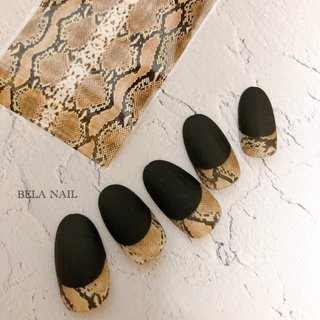 パイソン柄のネイルデザイン ネイルブック