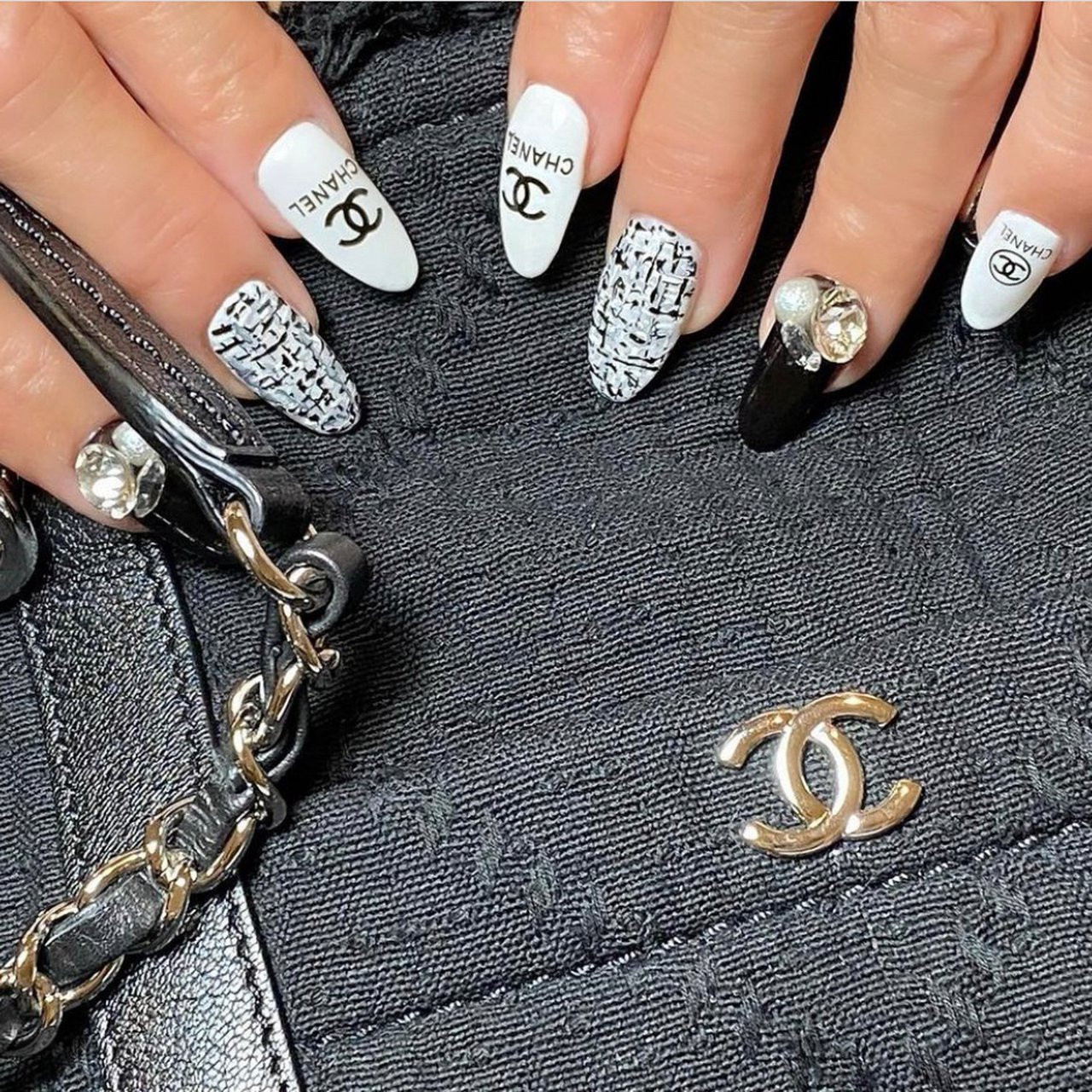 冬 オールシーズン ハンド ツイード ブランド柄 Umeco Nailのネイルデザイン No ネイルブック