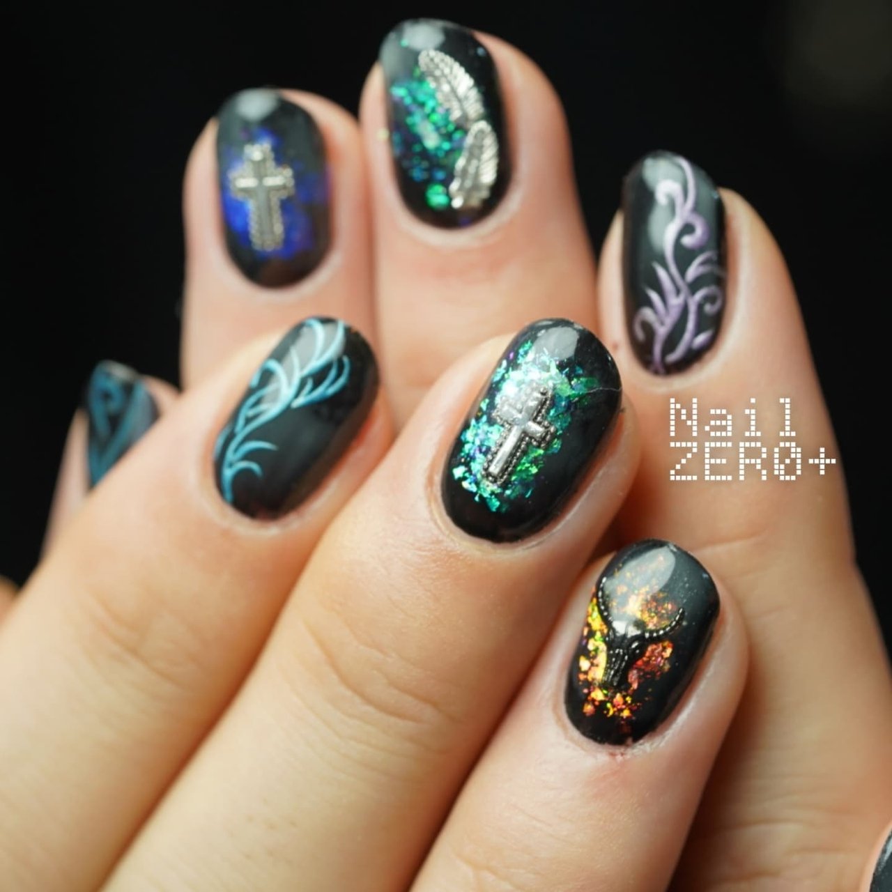 オールシーズン ハンド ホログラム ラメ ワンカラー 塩見隼人 池袋 ネイルゼロプラスのネイルデザイン No ネイルブック