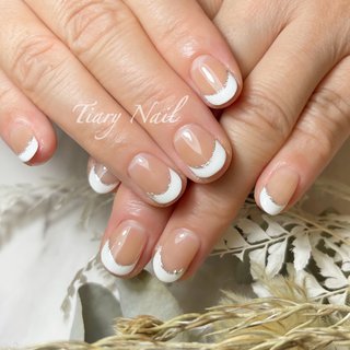 ブライダル ラメ 白フレンチのネイルデザイン ネイルブック