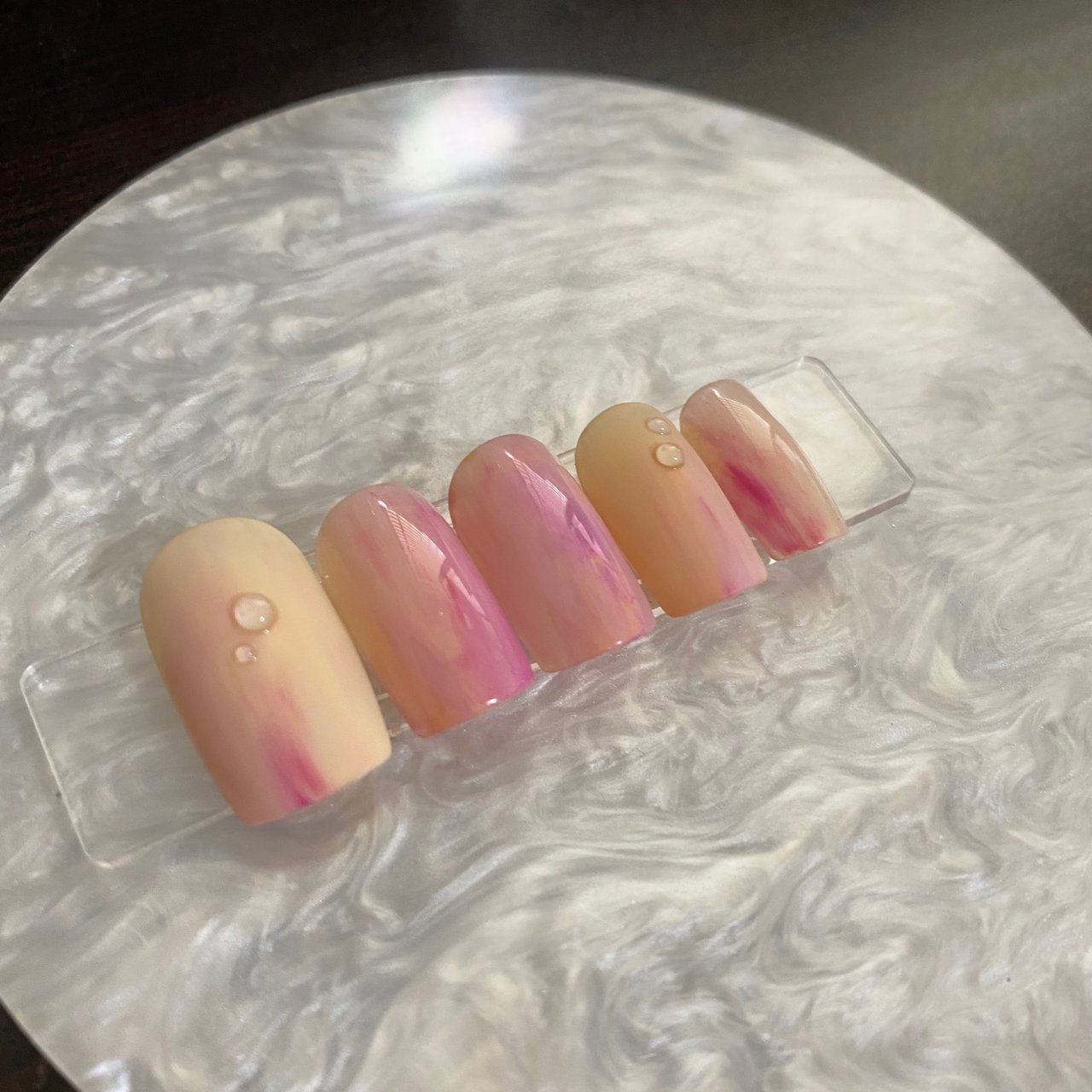 春 夏 リゾート デート ハンド Nail Salon Kyunのネイルデザイン No ネイルブック