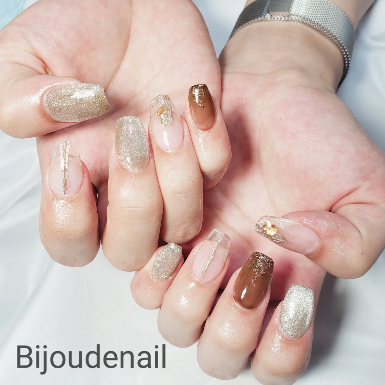シンプル ラメ ワンカラー ニュアンス クリア Bijoude Nail ビジュードネイル のネイルデザイン No ネイルブック