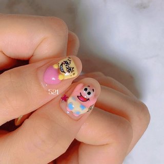 21年 新着順 スポンジボブネイルのネイルデザイン ネイルブック