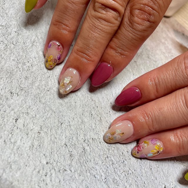 N Nail エヌネイル 沖縄市のネイルサロン ネイルブック