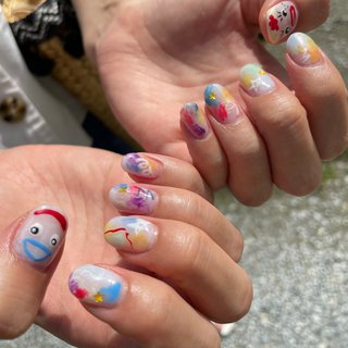 21年 新着順 キャラクター オレンジ 水色のネイルデザイン ネイルブック