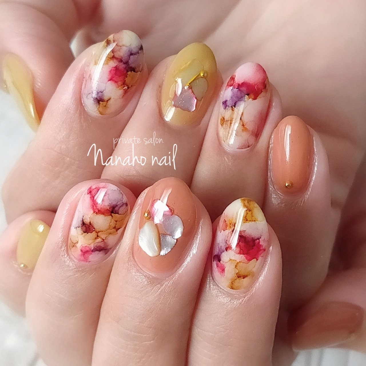 夏 秋 ハンド シンプル シェル Nanaho Nail 大阪府八尾市 のネイルデザイン No ネイルブック