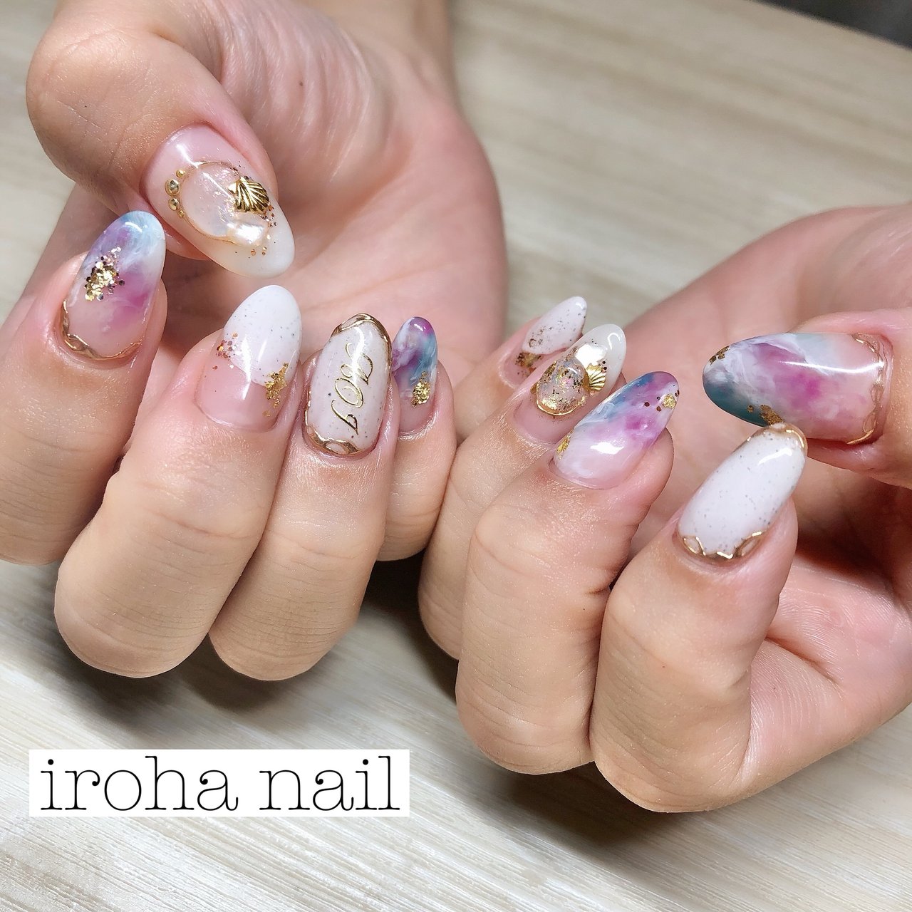 夏 オールシーズン 海 リゾート ハンド Iroha Nail Neのネイルデザイン No ネイルブック