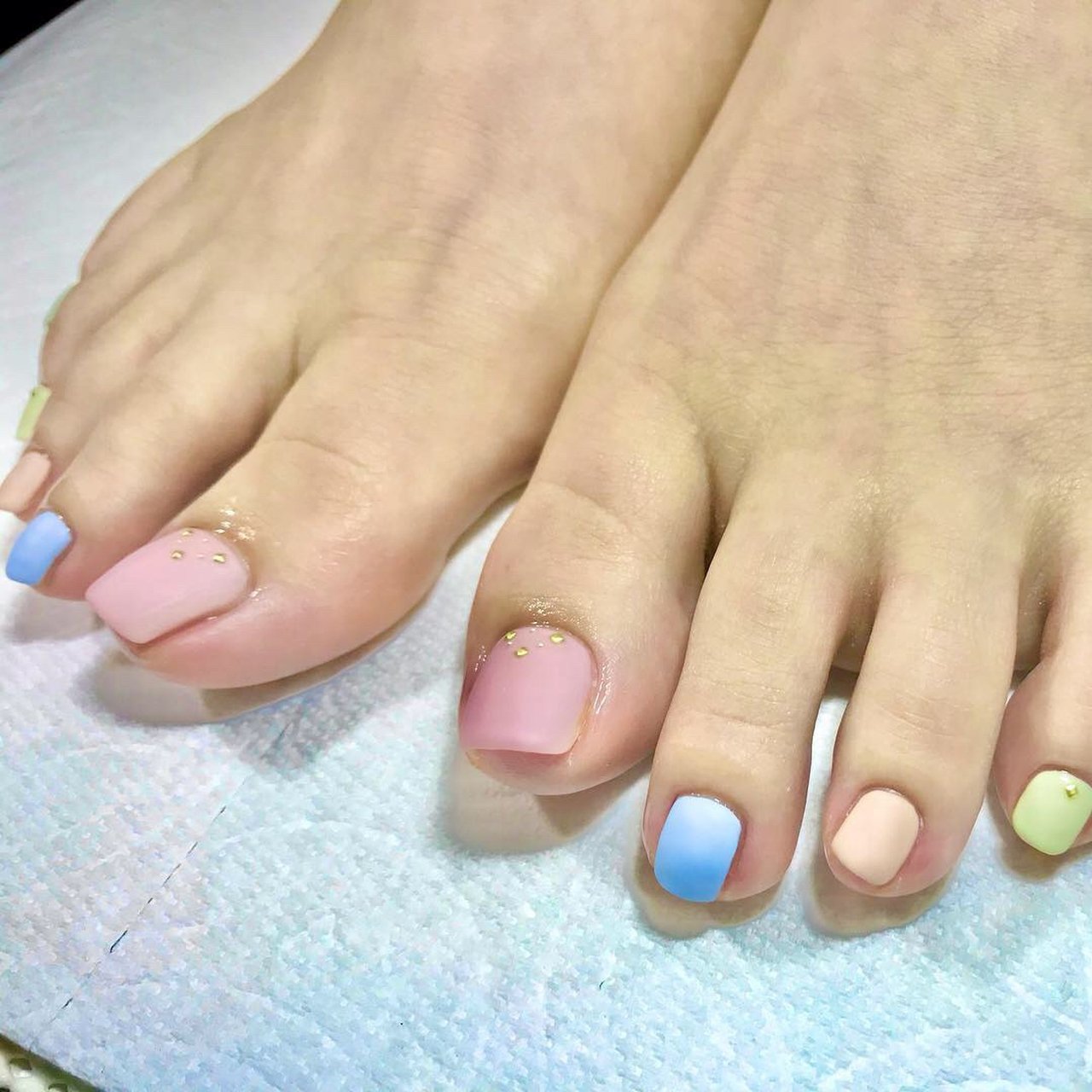 春 夏 フット シンプル ワンカラー Naho Mのネイルデザイン No ネイルブック