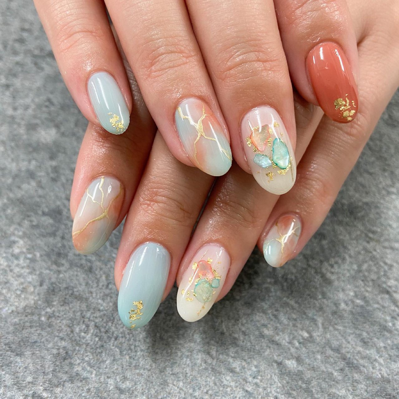 夏 ハンド ニュアンス オレンジ ターコイズ Naoko Kurosawaのネイルデザイン No ネイルブック