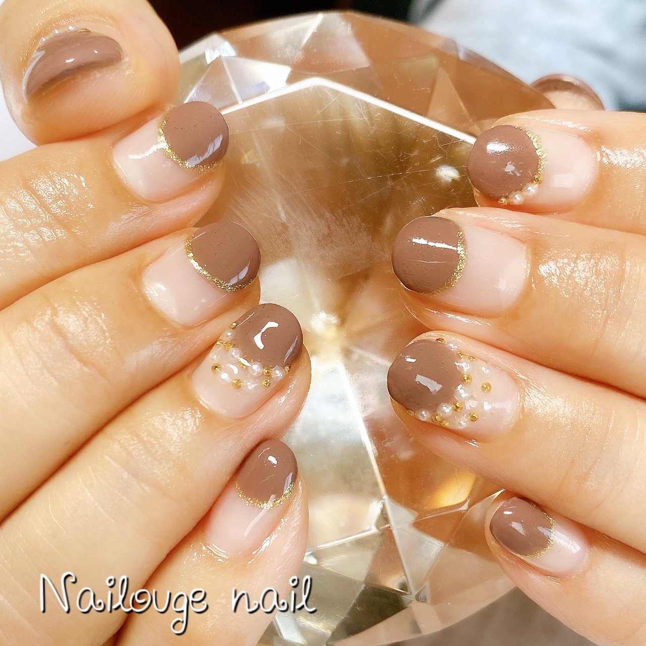 秋 デート 女子会 ハンド 変形フレンチ Nailsalon Nailougeのネイルデザイン No ネイルブック