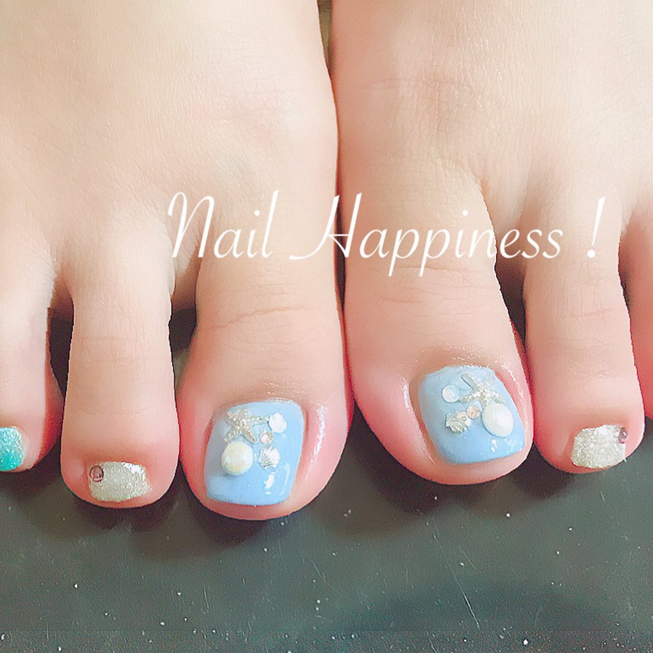 夏 オールシーズン 海 リゾート フット Nail Happiness ネイルハピネス ささきまきのネイルデザイン No ネイルブック