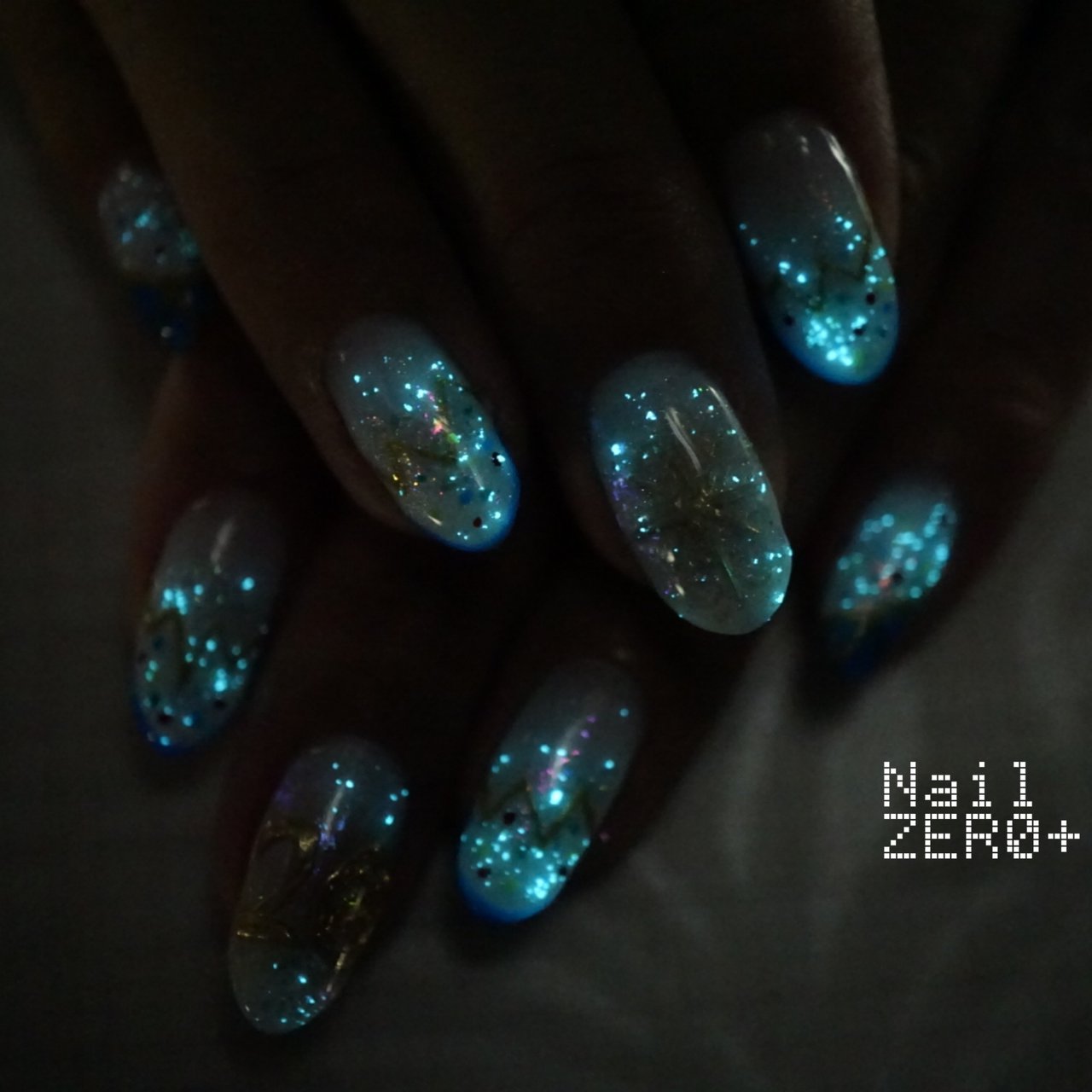 夏 リゾート パーティー ハンド 変形フレンチ 塩見隼人 池袋 ネイルゼロプラスのネイルデザイン No ネイルブック