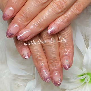 ラメグラデーション のネイルデザイン ネイルブック