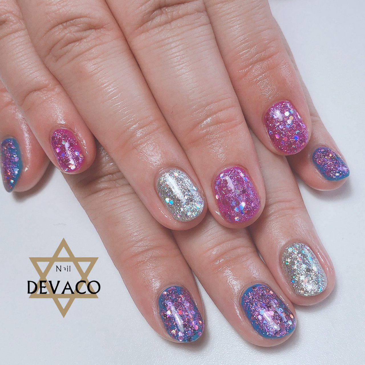 夏 ハンド ホログラム ラメ ショート 999naildevacoのネイルデザイン No ネイルブック