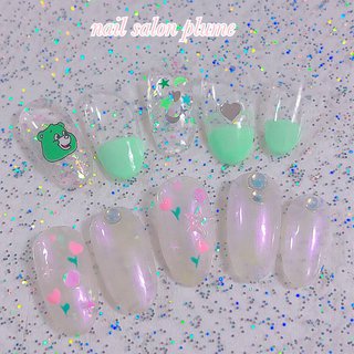 ご予約問い合わせはInstagram@plumenail_yokohamaまでDM💌💭 
plume nail🌙.*·̩͙🌙.*·̩͙

newデザイン🌼

♡定額デザインコース♡

新規5500円

カラー（ジェル・ストーン・パーツ）変更可能🍭
指の配置自由！

◎他店付けかえ毎回オフ無料
◎付け放題はアートもパーツも込み価格！時間内であれば制限なし！
◎ハードジェル又はスカルプ、3Dアートオフは別途料金

👑こちらの価格は、インスタのメッセージからお問い合わせいただいた方限定です👑

ღ .:*・゜♡゜・*:.ღ .:*・゜♡゜・*:.ღ .:*・゜♡゜・*:.ღ

※当サロンは男女問わずご来店可能です🙆‍♂️

※ネイルチップフルオーダーも受付できます。直接来店又は配送もできます。問い合わせはDM✉

ღ .:*・゜♡゜・*:.ღ .:*・゜♡゜・*:.ღ .:*・゜♡゜・*:.ღ

안녕하세요 ~⭐️
일본의 네일샵 plume（프류무）입니다♡
팔로우미~♡
남편이 한국인입니다🐰
Live in Japan

◎韓国すきネイリスト
◎11時~20時
◎元町・中華街駅徒歩5分（みなとみらい線又はJR、横浜駅からバスでも可）

#koreanail 
#nailstagram 
#ネイルスタグラム
#ネイルデザイン
#ネイルアート 
#横浜ネイルサロン
#韓国ネイル
#韓国ファッション
#韓国スタイル
#韓国っぽ
#新大久保
#한국네일
#kpopnails
#kpop好きな人と繋がりたい
#韓国好きな人と繋がりたい 
#caratと繋がりたい 
#txt好きな人と繋がりたい 
#armyと繋がりたい 
#ディズニー好きな人と繋がりたい
#量産型ネイル
#クリアネイル
#ポップネイル
#ちゅるんネイル
#可愛いネイル
#キラキラネイル
#夏ネイル2021
#ラメネイル
#オーロラネイル
#夏ネイル
#定額デザイン #オールシーズン #旅行 #パーティー #女子会 #ハンド #ホログラム #ラメ #フラワー #ハート #キャラクター #ミディアム #クリア #ピンク #パステル #ジェルネイル #ネイルチップ #ソアパク(横浜／サロン) #ネイルブック